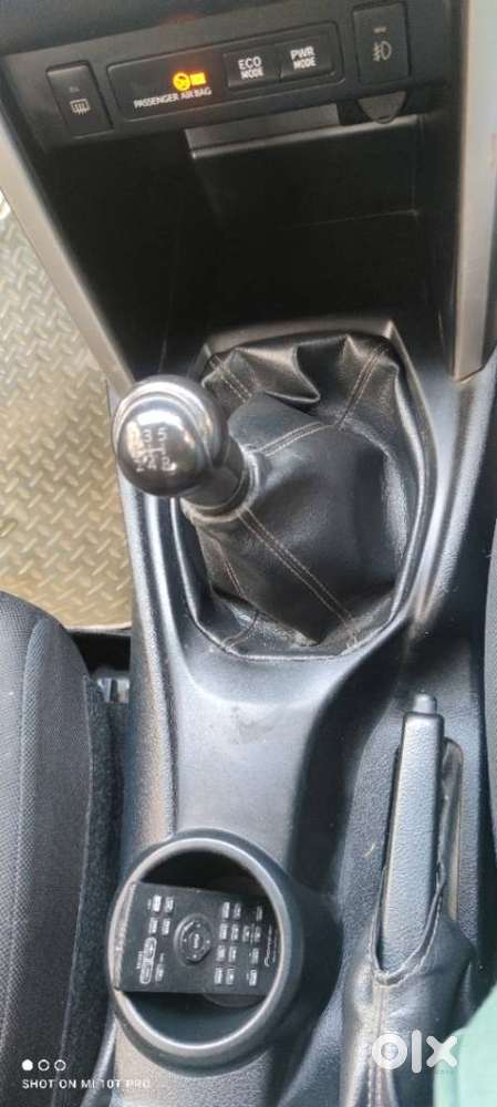 Toyota Innova Crysta 2.4 Gx Mt, 2017, Diesel