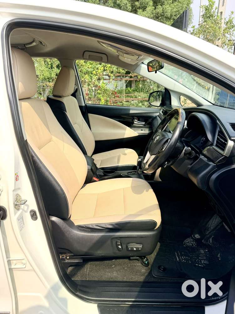 Toyota Innova Crysta 2.8 Zx At 7 Seater, 2019, Diesel