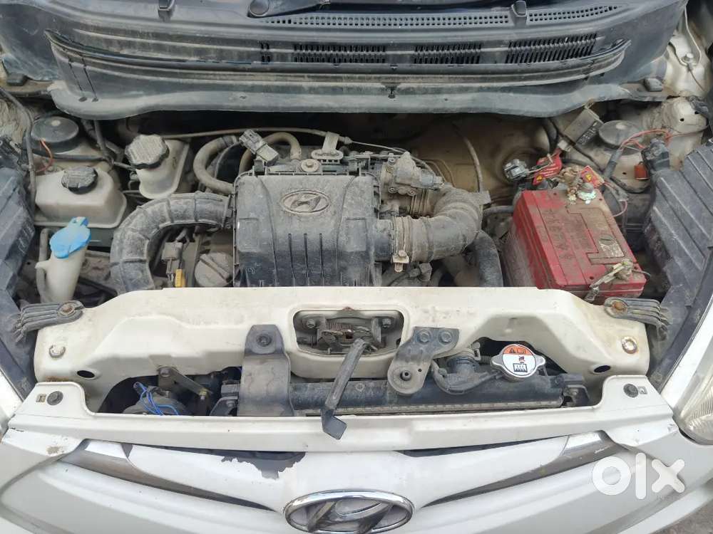 2017 Hyundai Eon Magna +