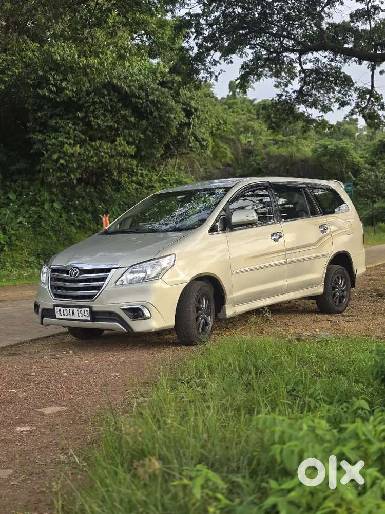Toyota Innova 2013 V Diesel 180000km