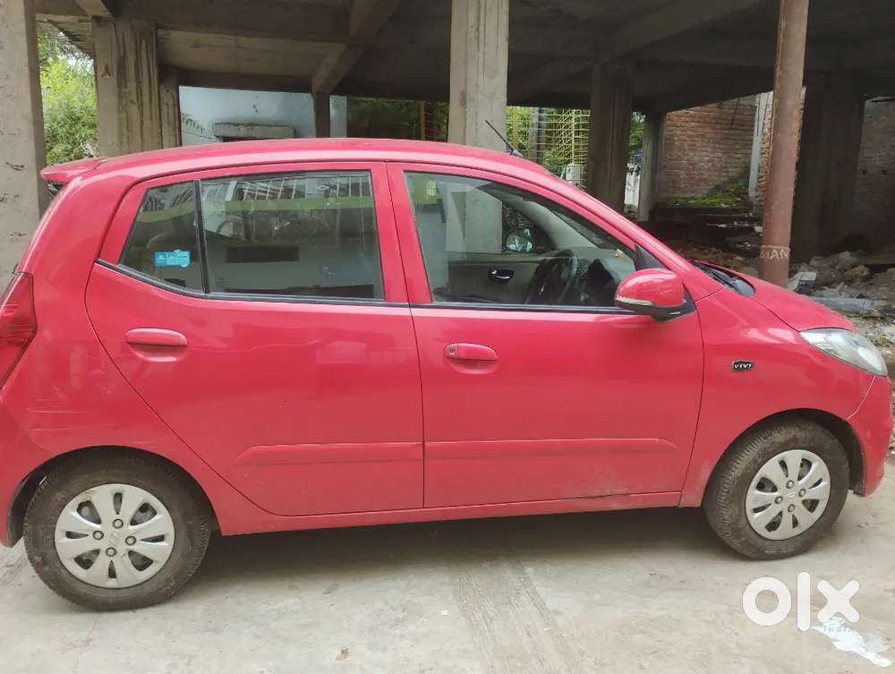 Hyundai I10 Sportz 2011