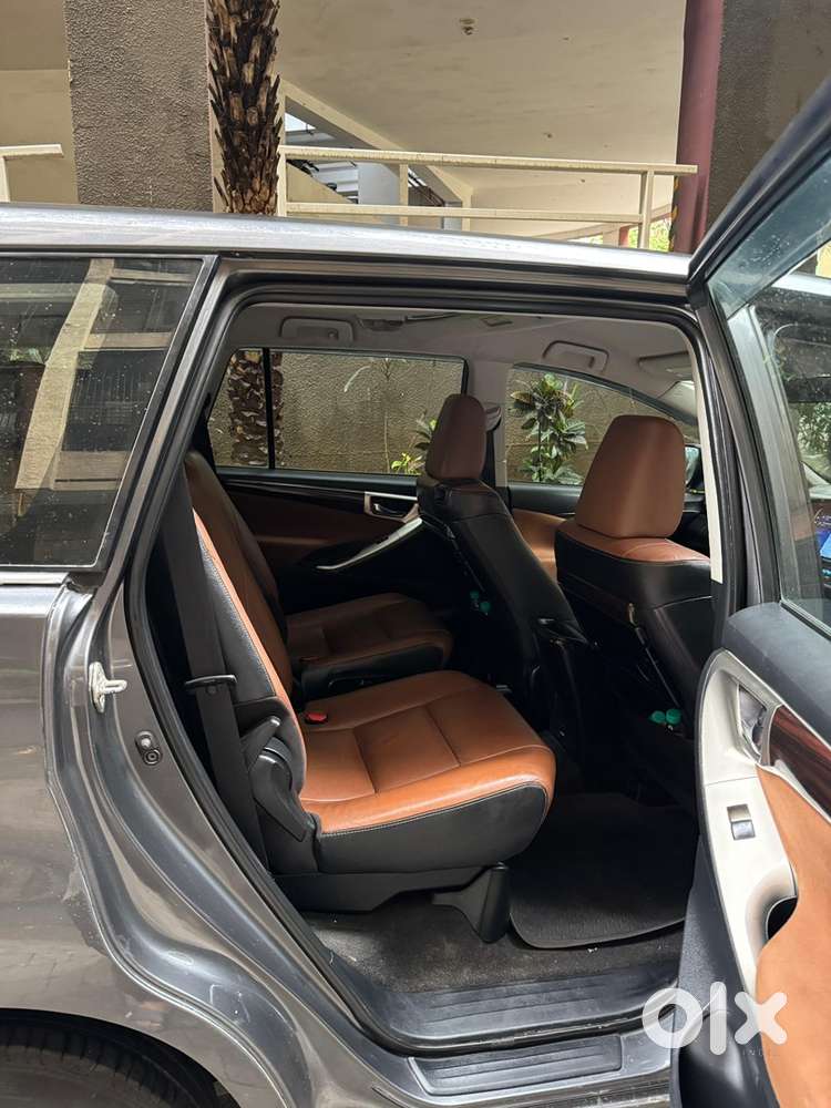 Toyota Innova Crysta 2017 2.8z Automatic