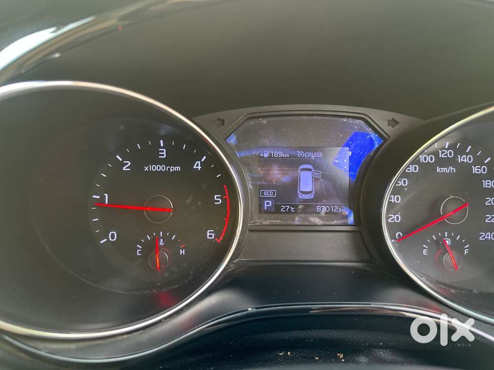 Kia Carnival Prestige, 2021, Diesel