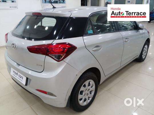 Hyundai I20 Sportz Petrol, 2017, Petrol