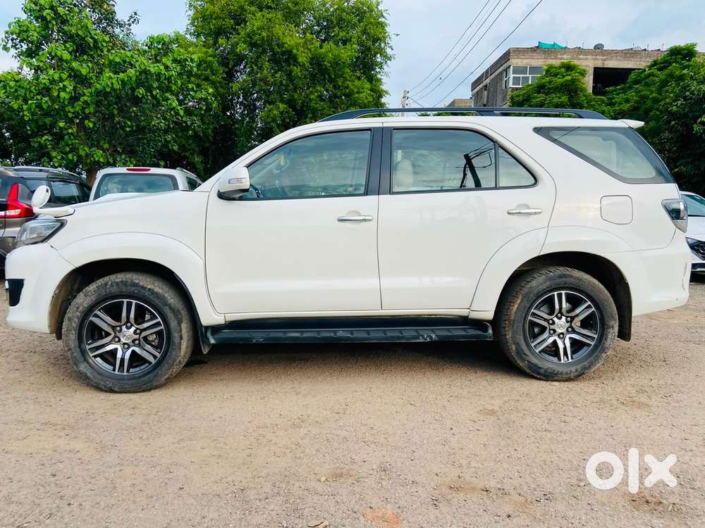 Toyota Fortuner Diesel 2014
