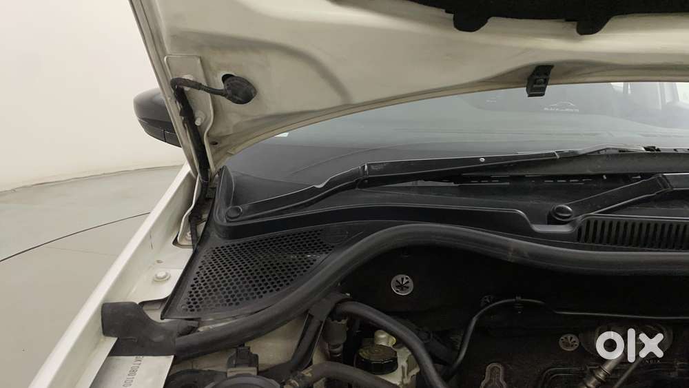 Volkswagen Vento 1.0 Highline Plus At, 2019, Petrol