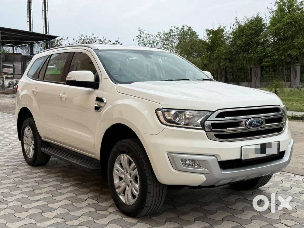 Ford Endeavour 2.2 Trend At 4x2, 2016, Diesel