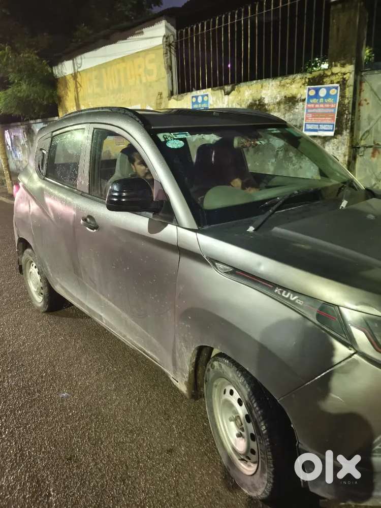 Mahindra Kuv100 Nxt 2017 Diesel Dual Tone