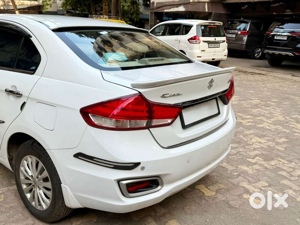Maruti Suzuki Ciaz 1.5 Smart Hybrid