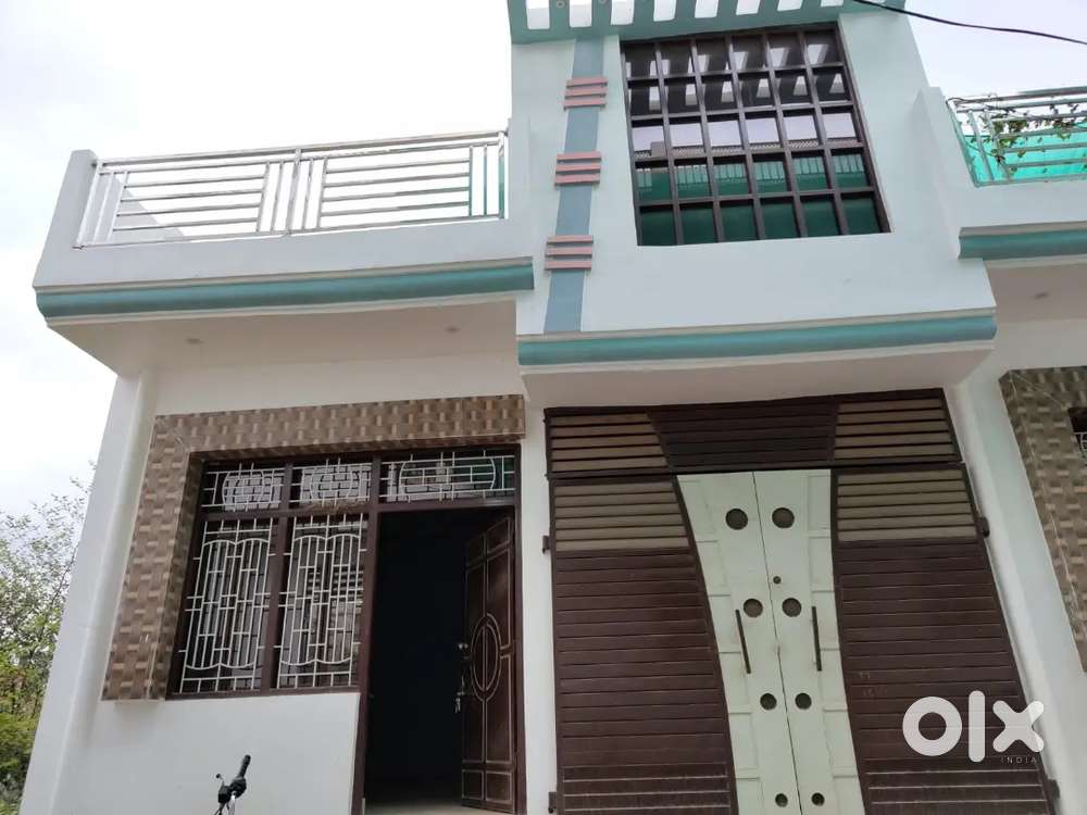 ✨ Gaus Nagar: Naya Freehold Ghar - Keemat Kam Hui!
20&times;45 (100 Gaz) |
