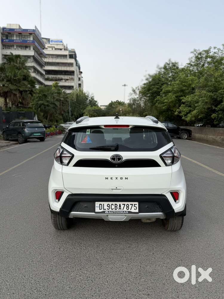 Tata Nexon 1.5 Revotorq Xz Plus Hs Dual Tone, 2023, Petrol