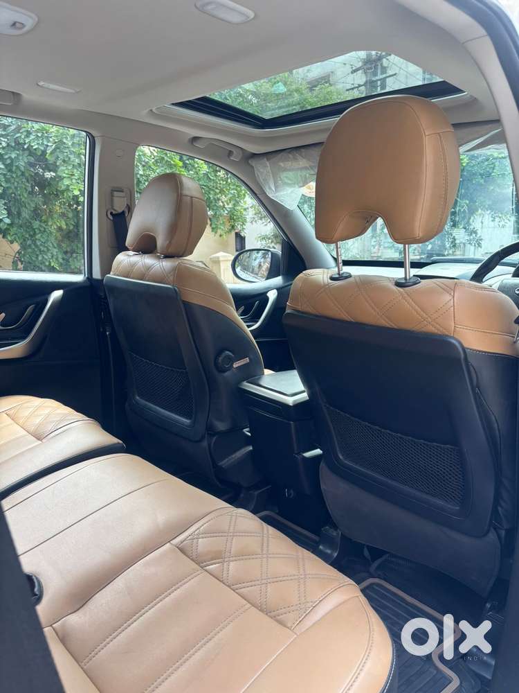 Mahindra Xuv500 W9 1.99, 2019, Diesel