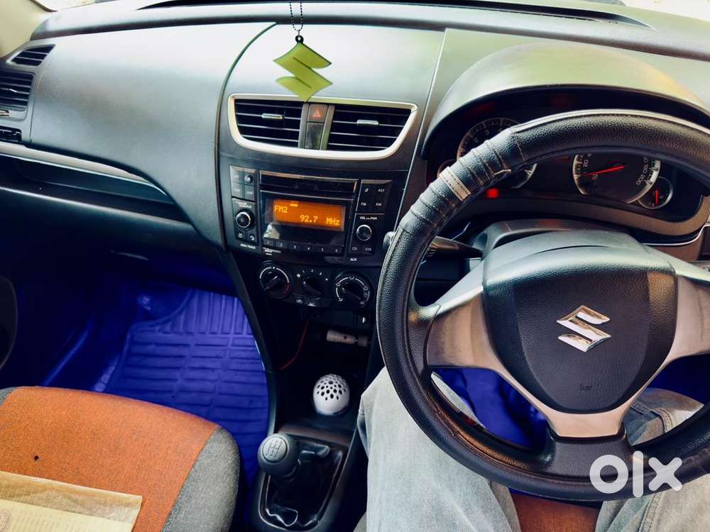 Maruti Suzuki Swift 2016 Petrol 120000 Km Driven