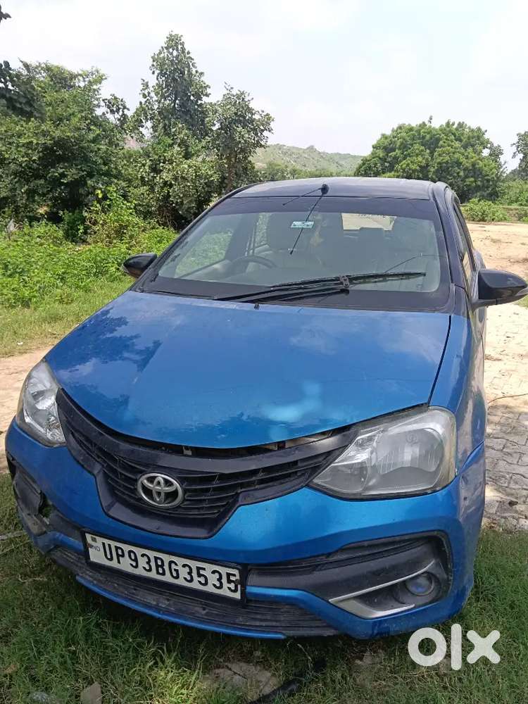 Toyota Etios Liva 2018 डीज़ल मैनुअल