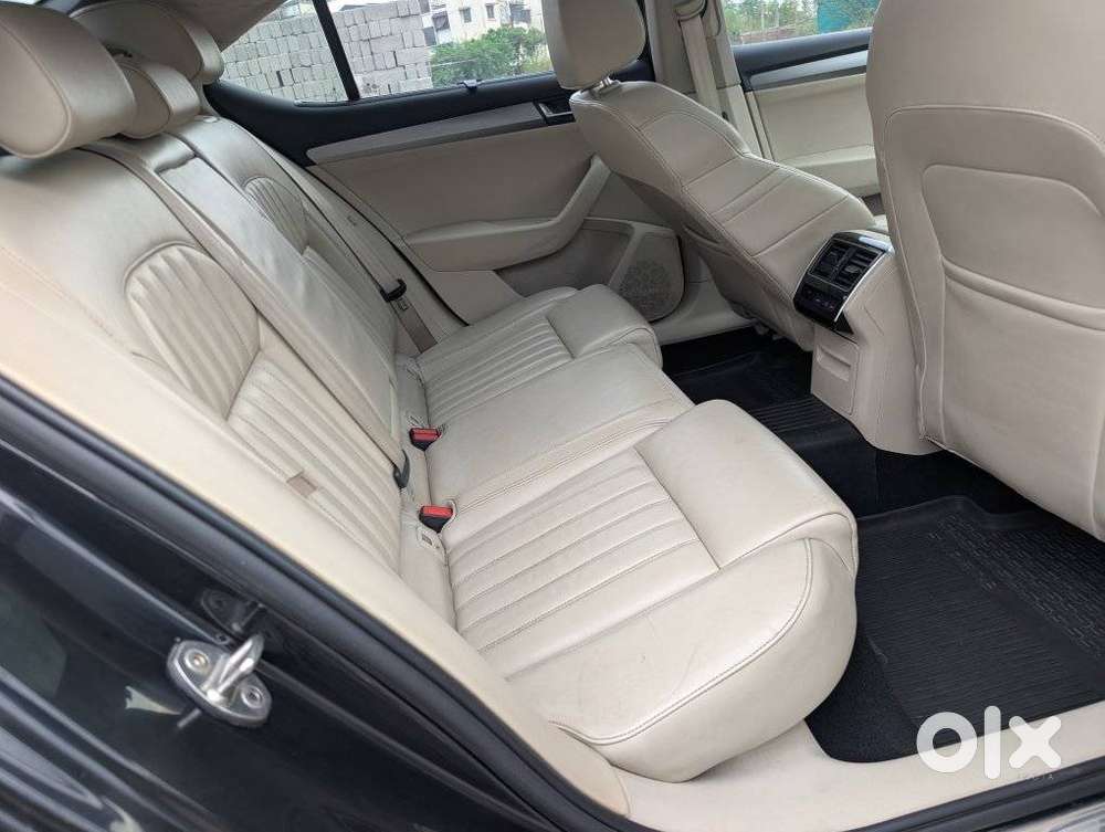 Skoda Superb Style 2.0 Tdi At, 2017, Diesel