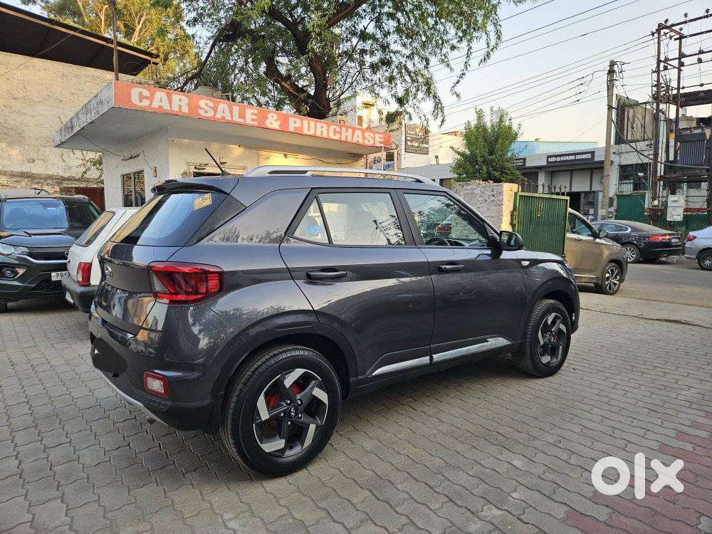 Hyundai Venue S Mt 1.2 Kappa, 2022, Petrol