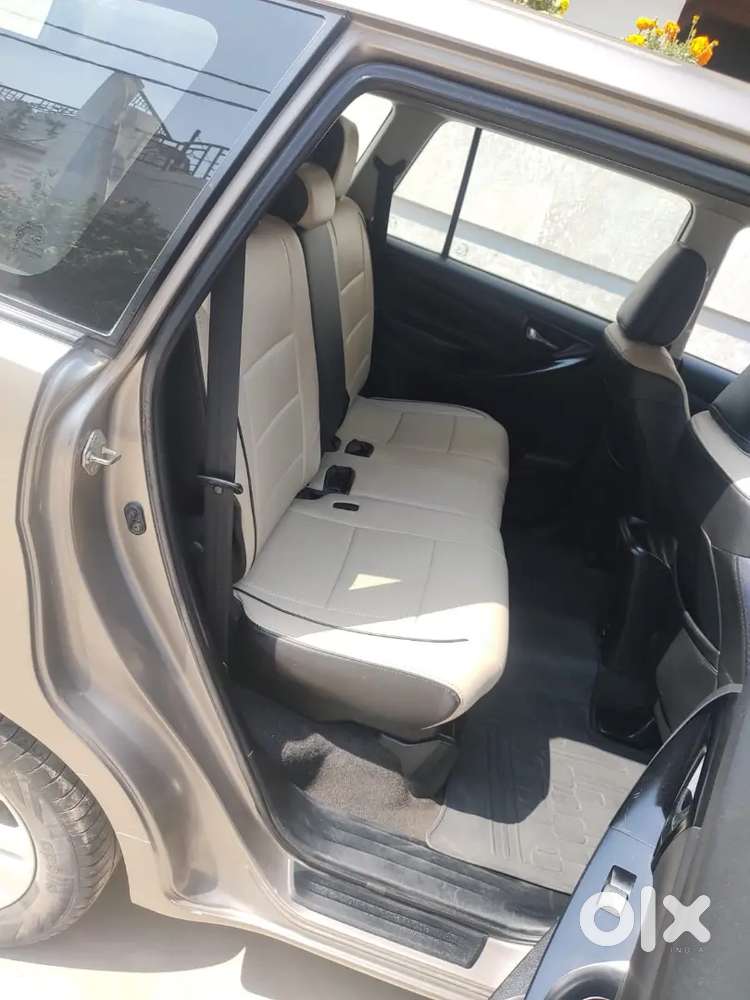 Toyota Innova Crysta 2017 Diesel 99504 Km Driven