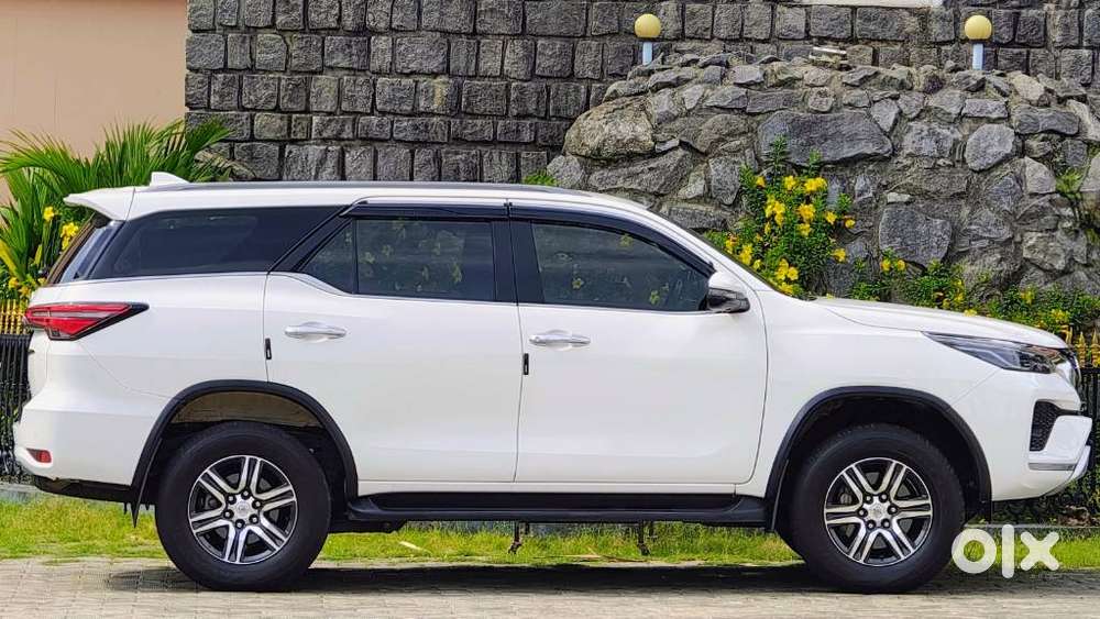 Toyota Fortuner 4x2 At 2.8 Diesel, 2023, Diesel