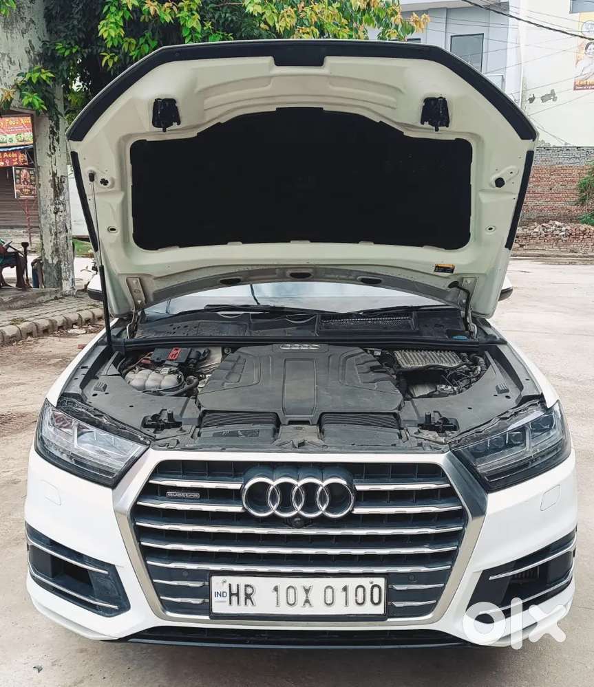Audi Q7 3.0 Tdi 2019. Full Insured Valued 35 Lakhs.