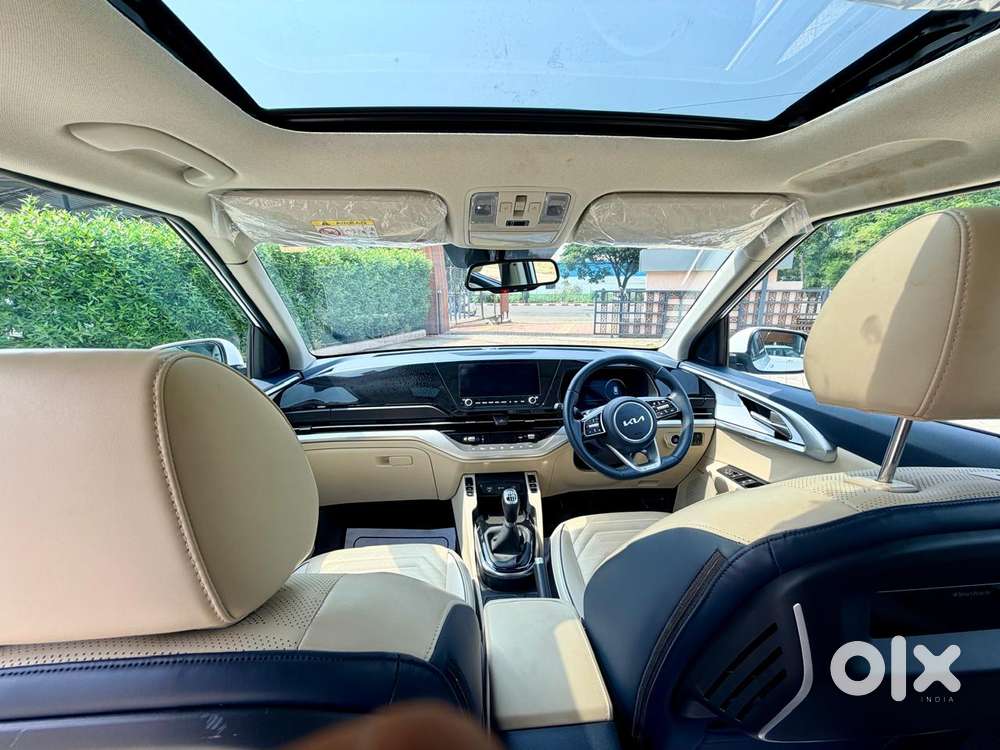 Kia Carens 1.5 Luxury Plus Diesel 6 Str, 2024, Diesel