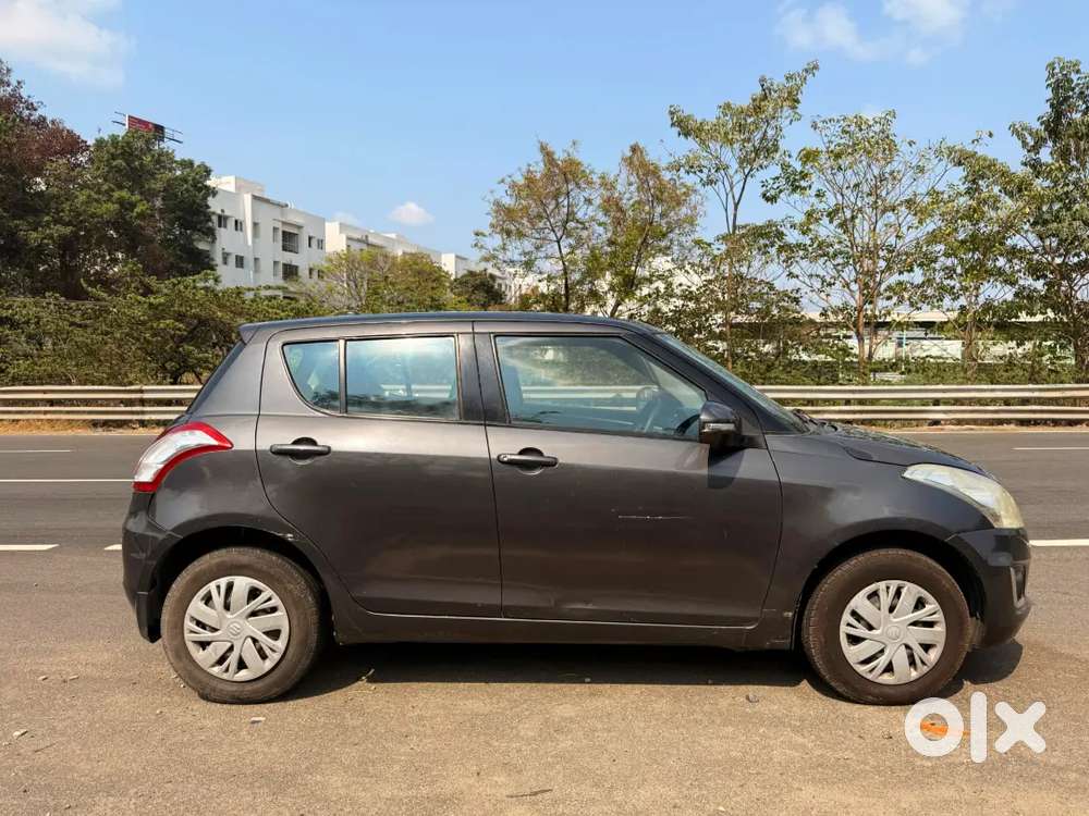 Maruti Suzuki Swift 2016 Diesel 72000 Km Driven