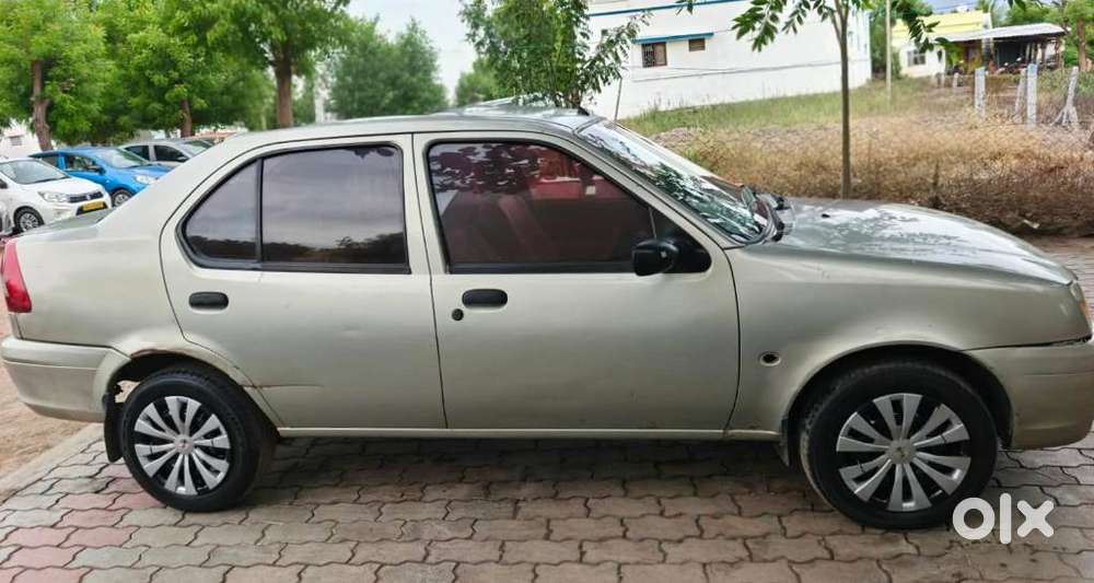 Ford Ikon 1.4 Zxi, 2010, Diesel