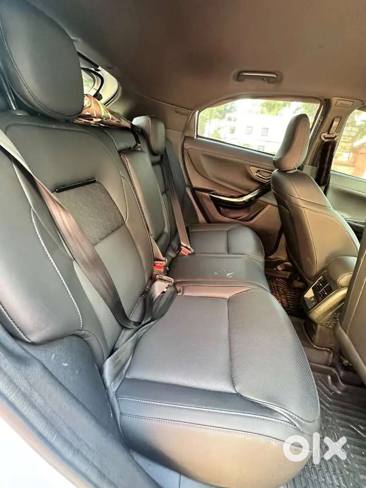Tata Nexon 2024 Petrol 25600 Km Driven