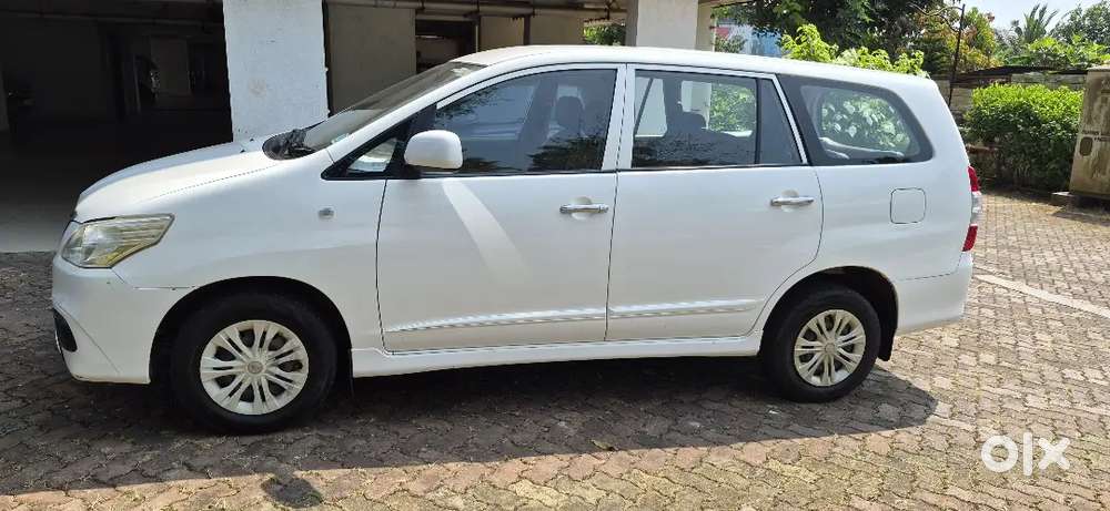 Toyota Innova 2.5 Gx Well Maintained