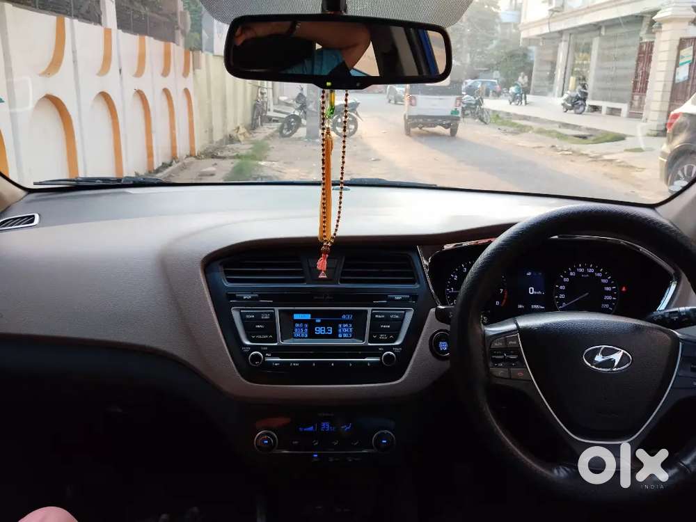 Hyundai I20 Petrol Asta 2017 Top Model