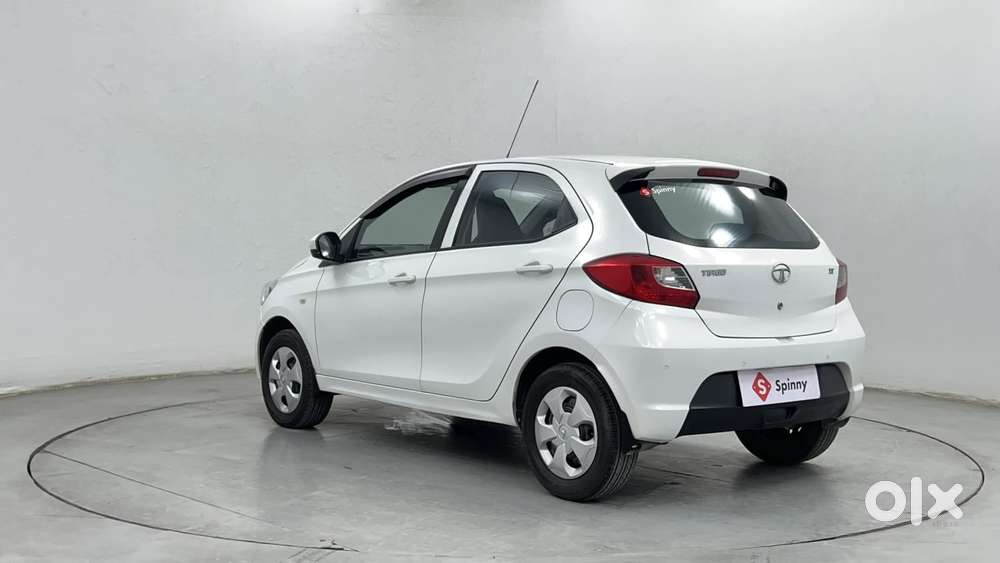 Tata Tiago 1.2 Revotron Xt, 2016, Petrol