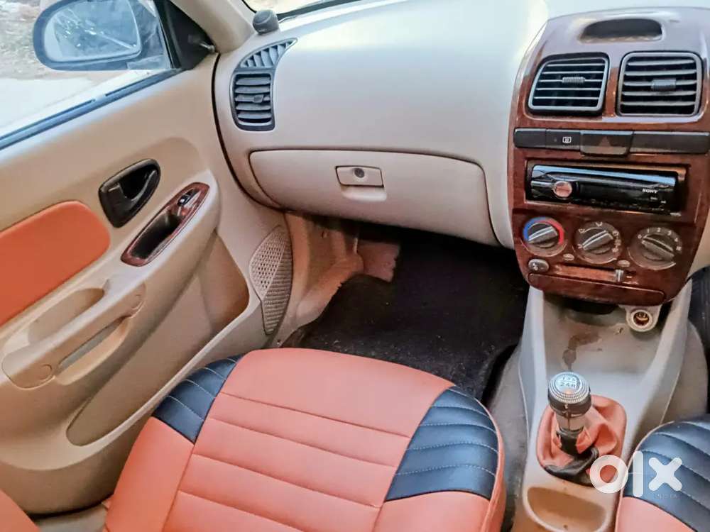 Accent Executive 2011 Single Hand