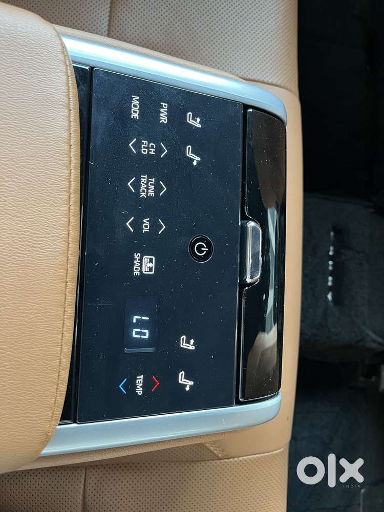 Toyota Camry Hybrid, 2025, Cng & Hybrids