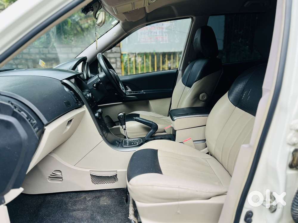 Mahindra Xuv500 W6 At, 2016, Diesel