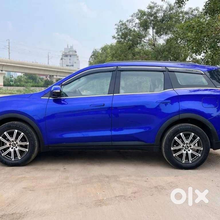 Mahindra Xuv700 2022 Year