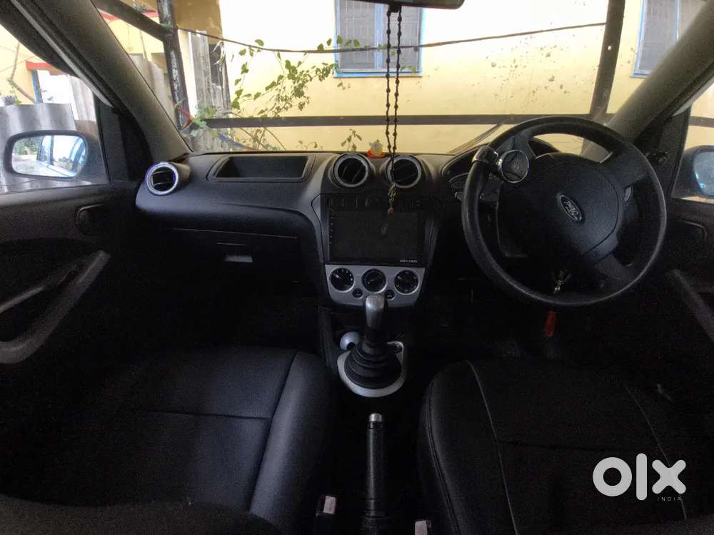 Ford Figo Titanium 2010 Diesel