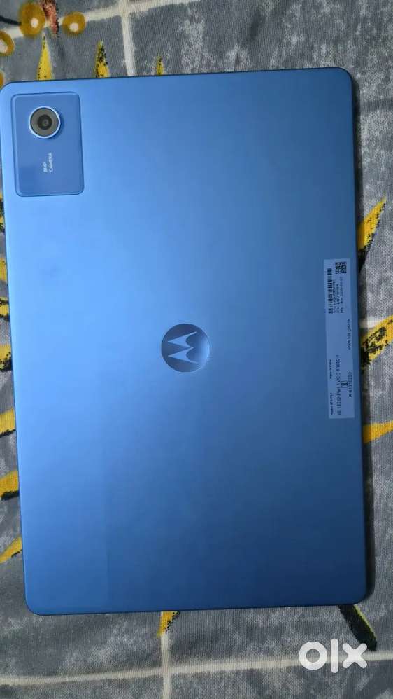 Moto pad 60 neo ( brand new with 9 month remaining company warranty)