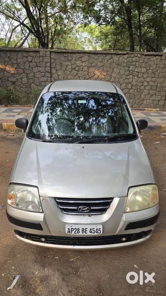 I Want To Sell My Newt And Well Maintained Hyundai Santro Urgently