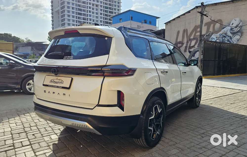 2024 Safari Diesel Accomplished Plus 7 Seater
