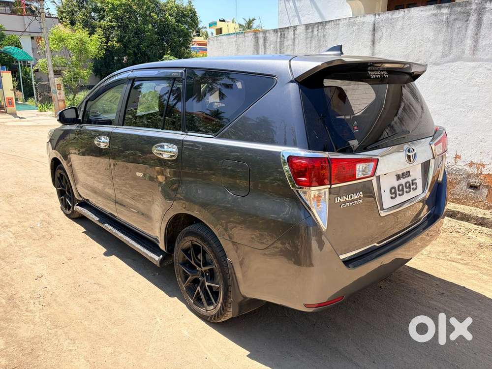 Toyota Innova Crysta 2.8 Z, 2016, Diesel