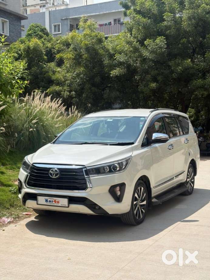 Toyota Innova Crysta 2.4 Z 7 Str, 2022, Diesel