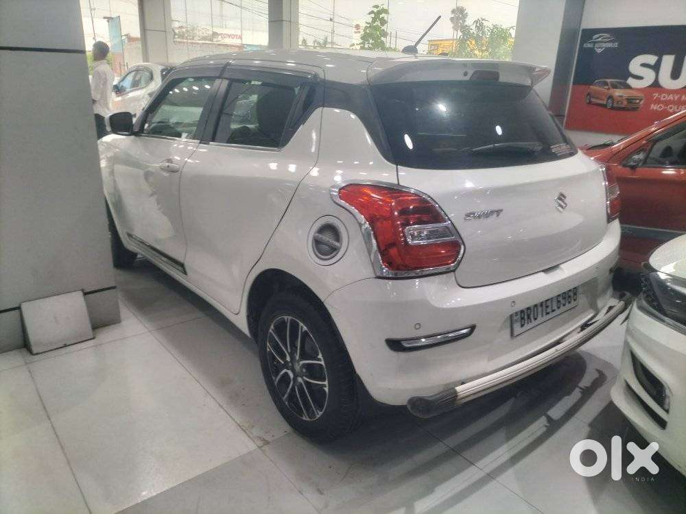 Maruti Suzuki Swift Zxi Plus Amt Dual Tone, 2019, Petrol