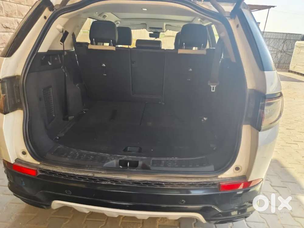 Land Rover Discovery Sport 2024 Petrol Well Maintained
