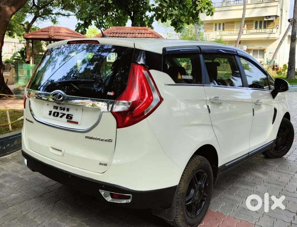 Mahindra Marazzo M6, 2019, Diesel