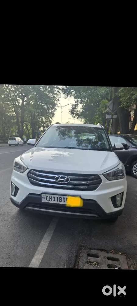 Selling Creta 1.6 Sx Top Model Excellent Condition Non Accident..