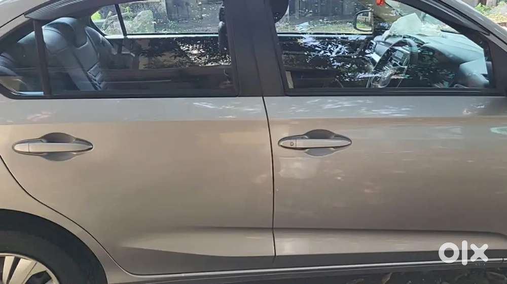 Honda Amaze S Mt Petrol 2025(metallic Silver)