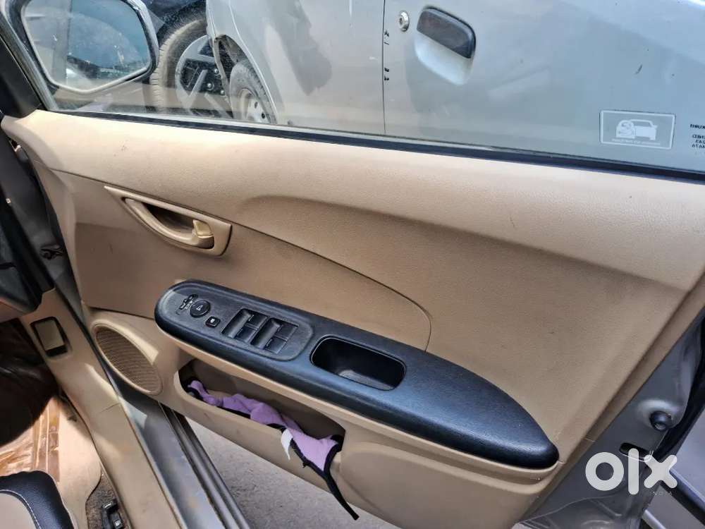 Honda Amaze 2014 Petrol Well Maintained