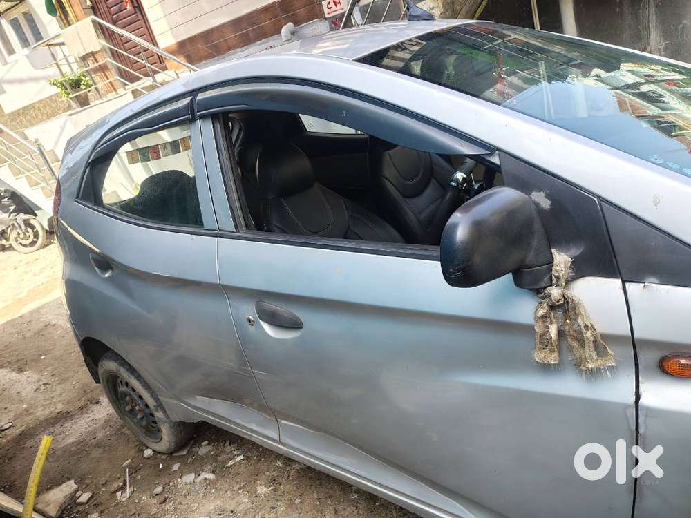 Hyundai Eon 2012 Petrol 72000 Km Driven