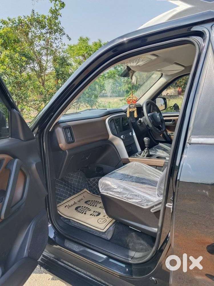 Mahindra Scorpio-n 2.2 Z2 Diesel Mt 7 Str, 2024, Diesel