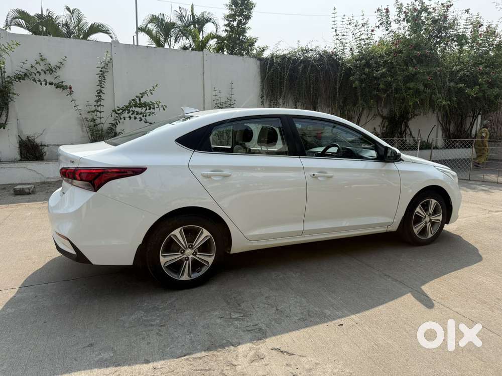 Hyundai Verna 1.6 Vtvt Sx, 2018, Petrol