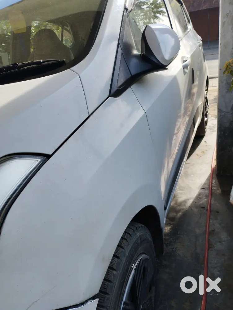 Hyundai Grand I10 2015 Diesel Well Maintained